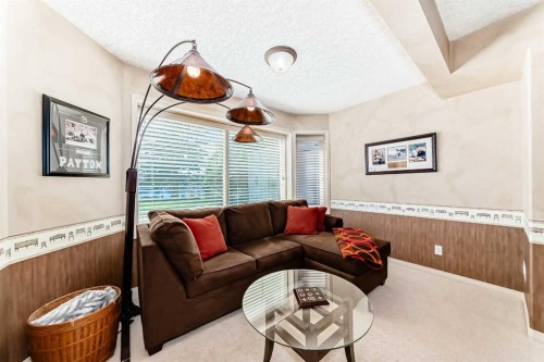 62 Chapala Crescent Se, Calgary, AB 