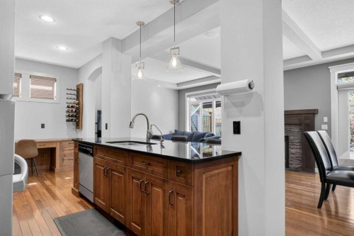 30 Cranarch Circle Se, Calgary, AB - Indoor Photo Showing Kitchen