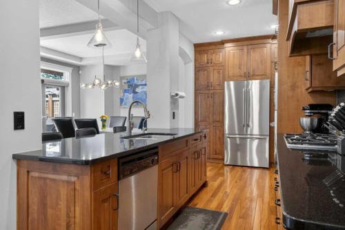 30 Cranarch Circle Se, Calgary, AB - Indoor Photo Showing Kitchen With Upgraded Kitchen