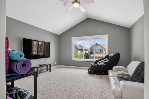 30 Cranarch Circle Se, Calgary, AB - Indoor