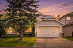 49 Shawbrooke Close  Calgary, AB T2Y 3A5