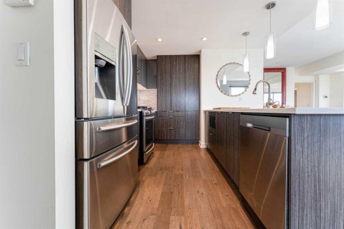 3402-930 6 Avenue Sw, Calgary, AB - Indoor Photo Showing Kitchen With Stainless Steel Kitchen With Upgraded Kitchen