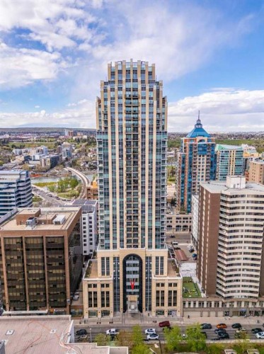 3402-930 6 Avenue Sw, Calgary, AB - Outdoor With Facade