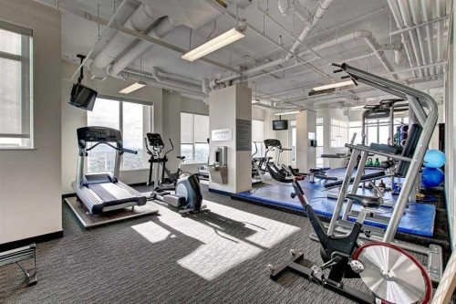 3402-930 6 Avenue Sw, Calgary, AB - Indoor Photo Showing Gym Room
