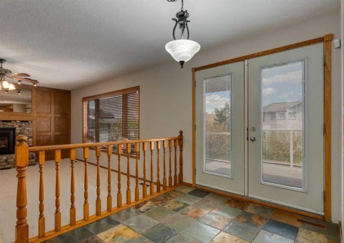 108 Sanderling Rise Nw, Calgary, AB 
