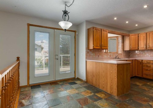 108 Sanderling Rise Nw, Calgary, AB 