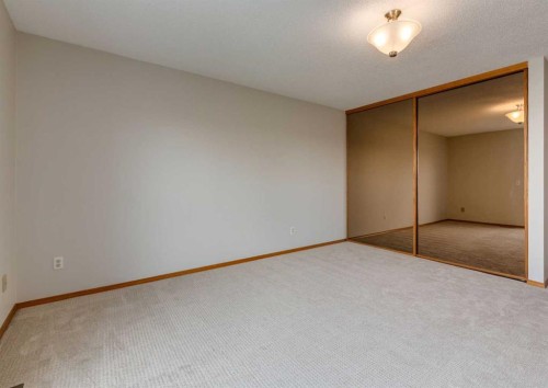 108 Sanderling Rise Nw, Calgary, AB 