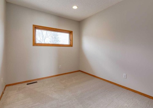 108 Sanderling Rise Nw, Calgary, AB 
