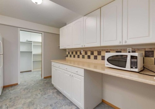 108 Sanderling Rise Nw, Calgary, AB 