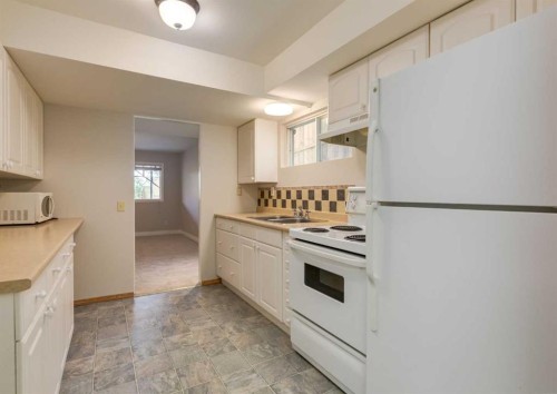108 Sanderling Rise Nw, Calgary, AB 