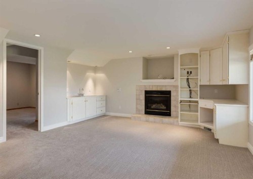 108 Sanderling Rise Nw, Calgary, AB 