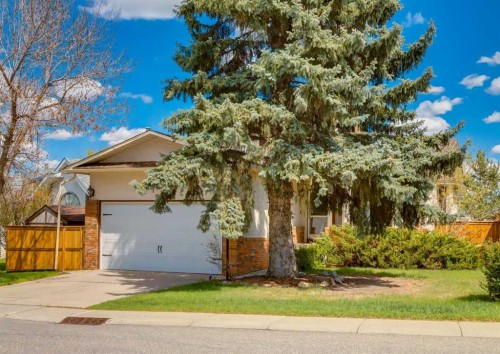 108 Sanderling Rise Nw, Calgary, AB 