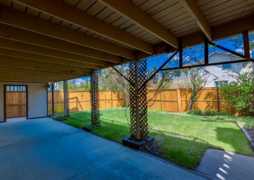 108 Sanderling Rise Nw, Calgary, AB 