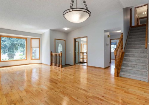 108 Sanderling Rise Nw, Calgary, AB 