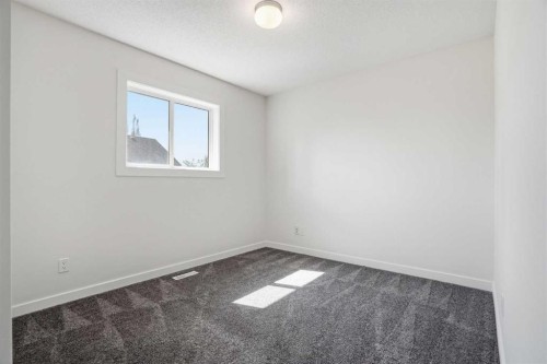 86 Brightondale Parade Se, Calgary, AB - Indoor Photo Showing Other Room