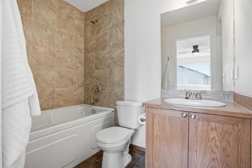 86 Brightondale Parade Se, Calgary, AB - Indoor Photo Showing Bathroom