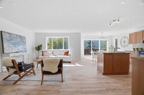86 Brightondale Parade Se, Calgary, AB - Indoor