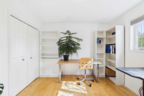 144 Simcoe Place Sw, Calgary, AB - Indoor Photo Showing Office