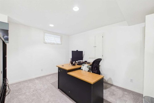 144 Simcoe Place Sw, Calgary, AB - Indoor Photo Showing Office