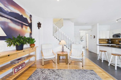144 Simcoe Place Sw, Calgary, AB - Indoor