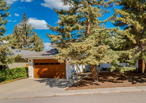 4808 Valiant Drive Nw, Calgary, AB - Outdoor