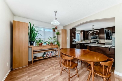 1319 104 Avenue Sw, Calgary, AB - Indoor Photo Showing Dining Room