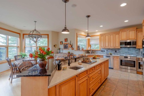 14 Blue Grouse Ridge, Canmore, AB - Indoor