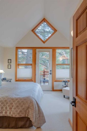 14 Blue Grouse Ridge, Canmore, AB - Indoor Photo Showing Bedroom