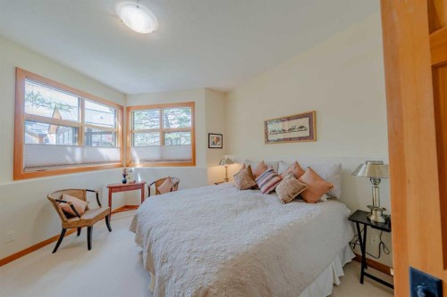 14 Blue Grouse Ridge, Canmore, AB - Indoor Photo Showing Bedroom