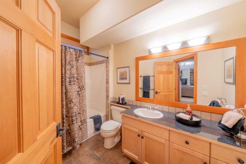 14 Blue Grouse Ridge, Canmore, AB - Indoor Photo Showing Bathroom