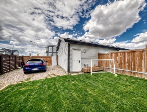 107 Lucas Boulevard Nw, Calgary, AB 