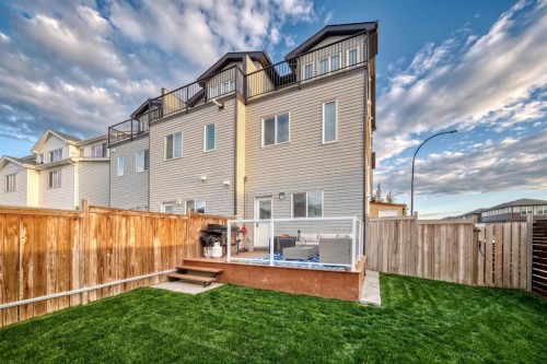 107 Lucas Boulevard Nw, Calgary, AB 