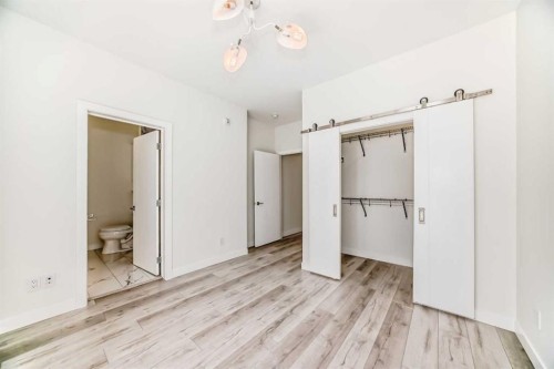 4056 Kovitz Lane Nw, Calgary, AB - Indoor