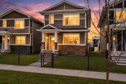 106 Dawson Harbour Grove Chestermere, AB T1X 2S4
