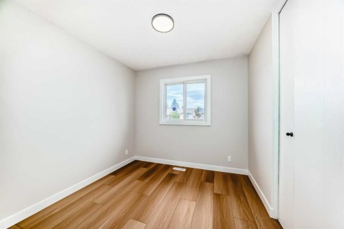 4607 Marwood Way Ne, Calgary, AB - Indoor Photo Showing Other Room