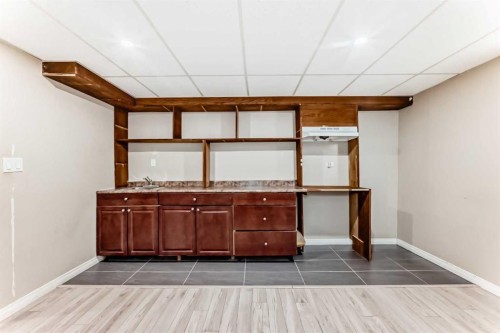 4607 Marwood Way Ne, Calgary, AB - Indoor