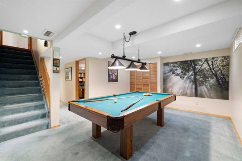 14207 Deer Run Boulevard Se, Calgary, AB - Indoor Photo Showing Other Room
