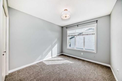 76 Copperpond Landing Se, Calgary, AB 