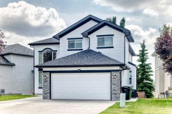 184 Panorama Hills Manor NW Calgary, AB T3K 5L2