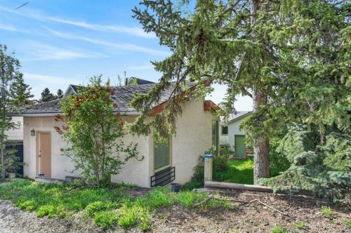 2006 30 Avenue Sw, Calgary, AB - Outdoor