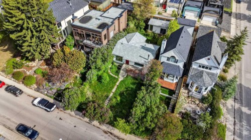 2006 30 Avenue Sw, Calgary, AB - Outdoor