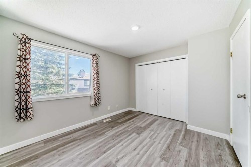 38-2727 Rundleson Road Ne, Calgary, AB - Indoor Photo Showing Other Room
