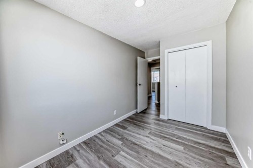 38-2727 Rundleson Road Ne, Calgary, AB - Indoor Photo Showing Other Room
