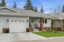 44 Vandoos Gardens Nw, Calgary, AB  - Outdoor 