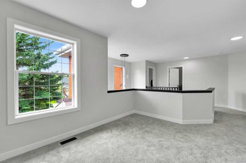 163 Citadel Park Nw, Calgary, AB - Indoor Photo Showing Other Room