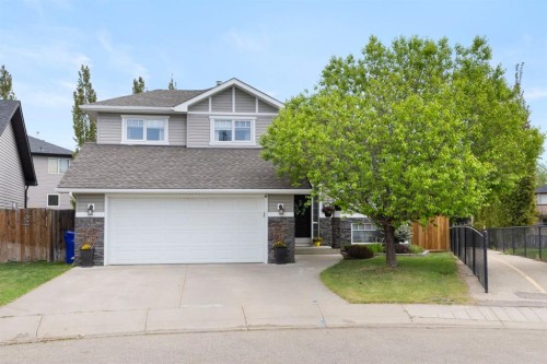 128 Hillcrest Cape  Strathmore, AB T1P 0A4