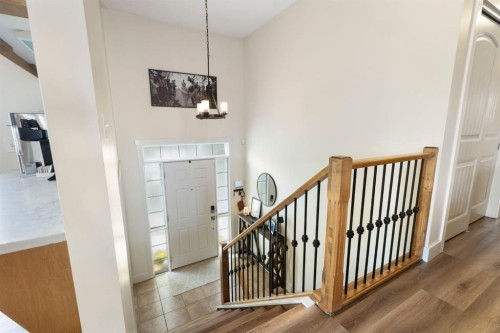 128 Hillcrest Cape, Strathmore, AB - Indoor Photo Showing Other Room