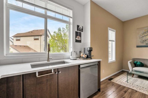 300 Copperstone Cove Se, Calgary, AB - Indoor