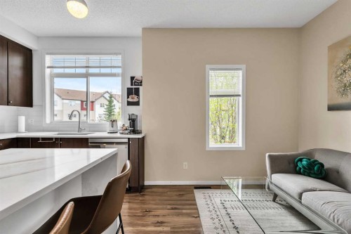 300 Copperstone Cove Se, Calgary, AB - Indoor