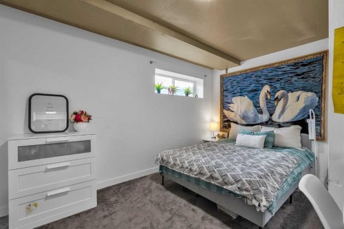300 Copperstone Cove Se, Calgary, AB - Indoor Photo Showing Bedroom